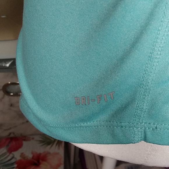 Nike Dri-Fit teal racerback tank - Picture 4 of 9